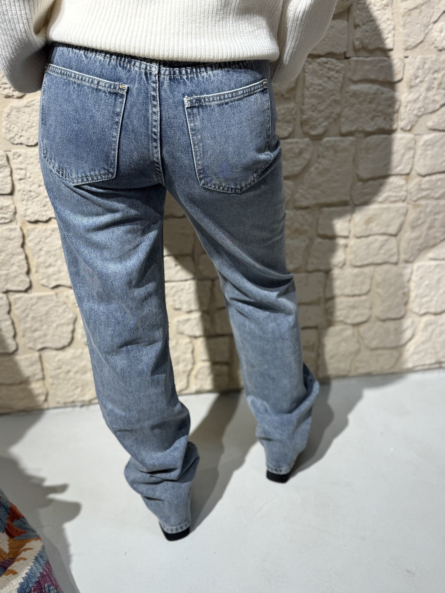 JEAN NINA